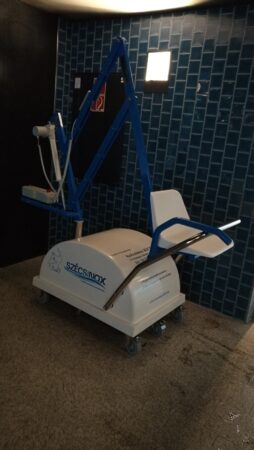 Pool Lift for Wheelchair users Paskal Bath