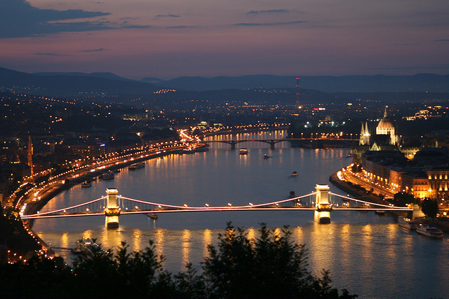 Budapest Sunset photo by Brian Ainsworth